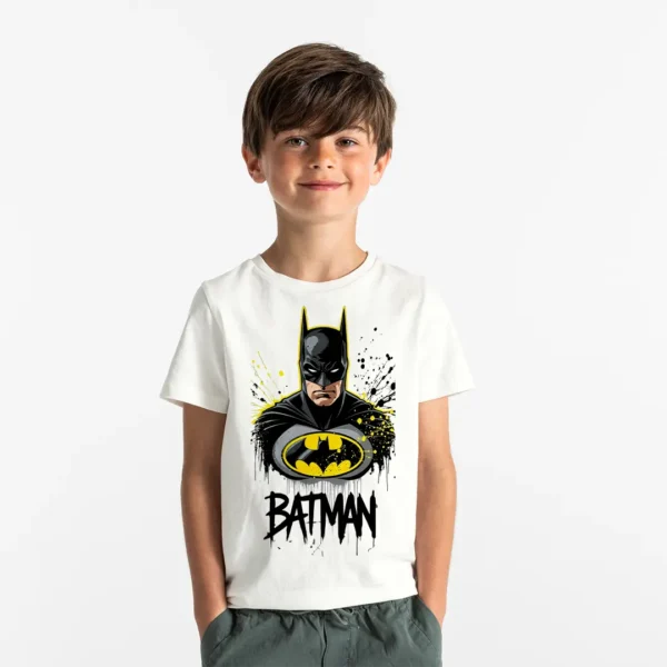 Batman Grafiti Baskili Cocuk Tisortu – DC Super Kahraman Desenli Erkek Cocuk T Shirt